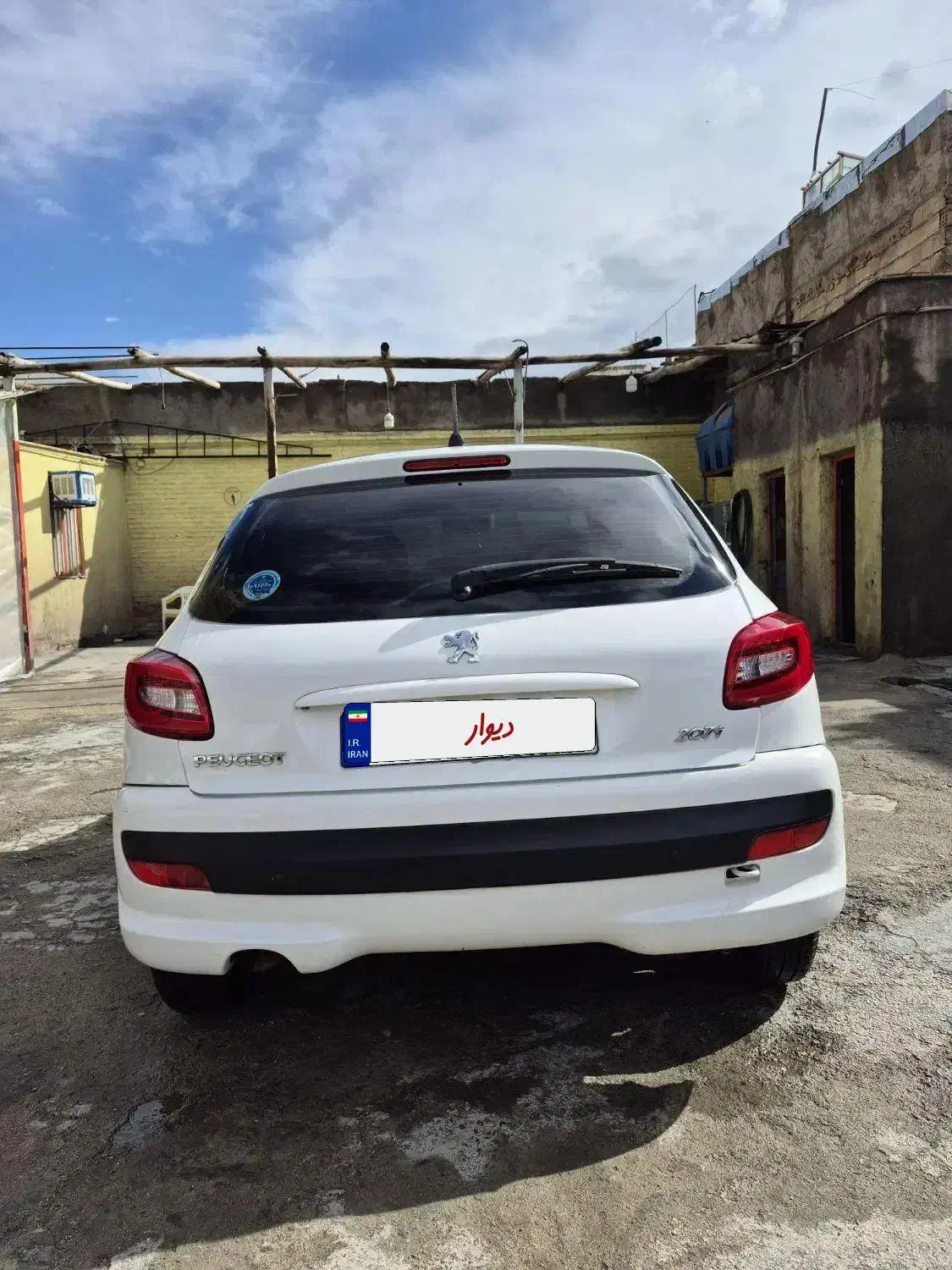 207پانا|خودرو سواری و وانت|بروجرد, |دیوار