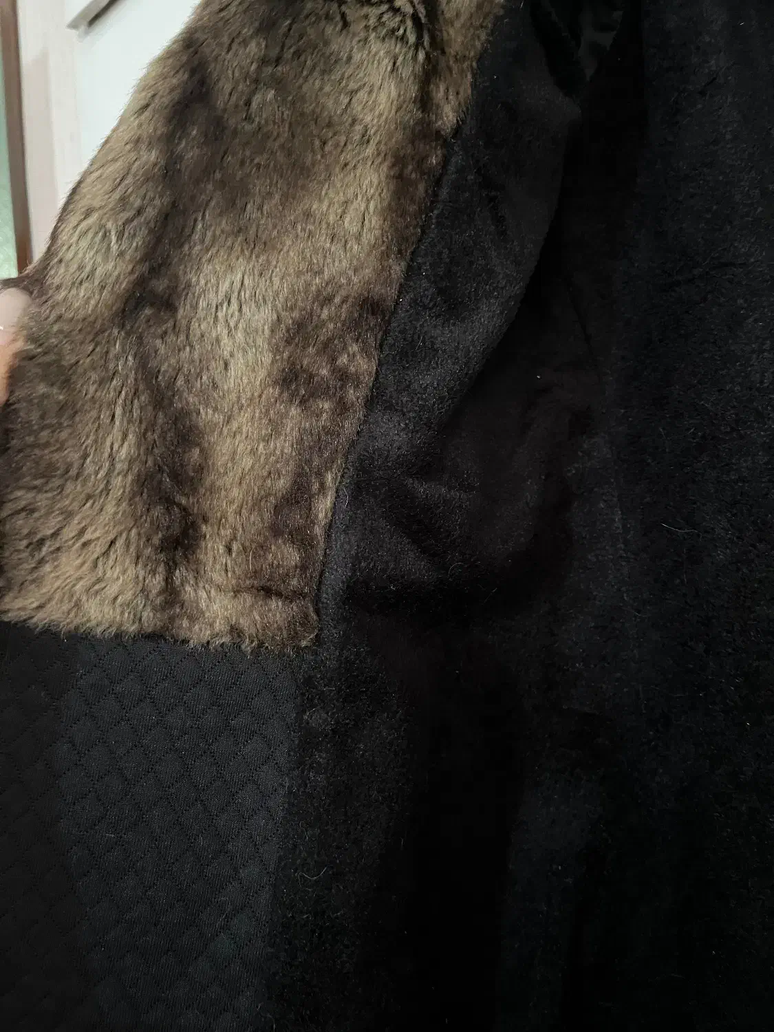 پالتو خز دار|لباس|تهران, نیروی هوایی (پیروزی)|دیوار