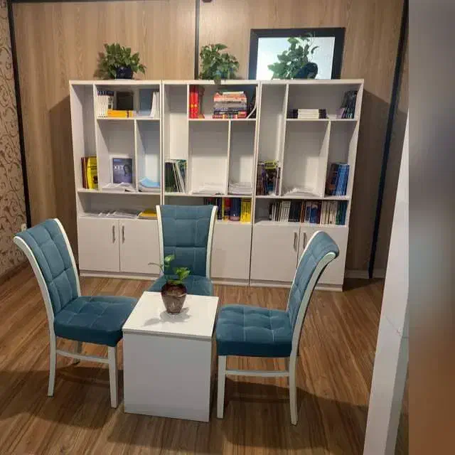 اجاره کلاس|اجارهٔ کوتاه‌مدت دفتر کار و فضای آموزشی|شیراز, فرهنگ شهر|دیوار