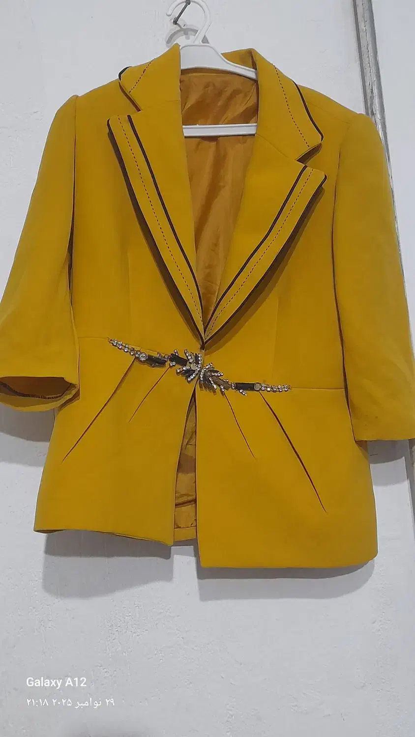 تک کت|لباس|خلخال, |دیوار