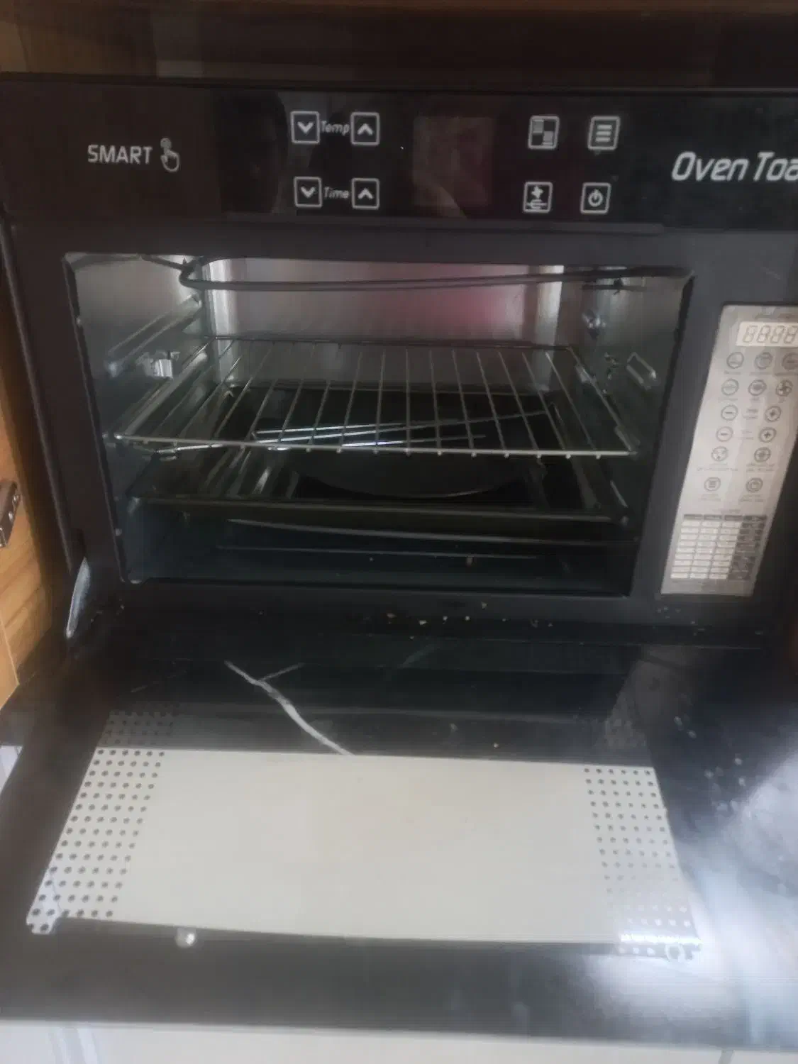 توستر لمسی در حد نو|اجاق گاز و لوازم برقی پخت‌وپز|یاسوج, |دیوار