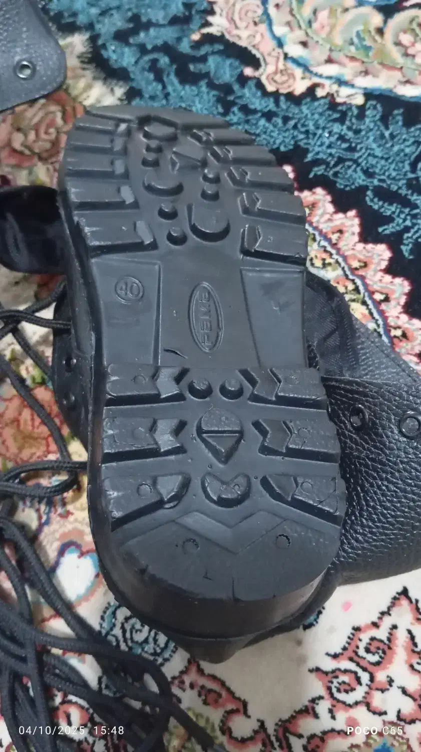 پوتین|کیف، کفش، کمربند|زابل, |دیوار