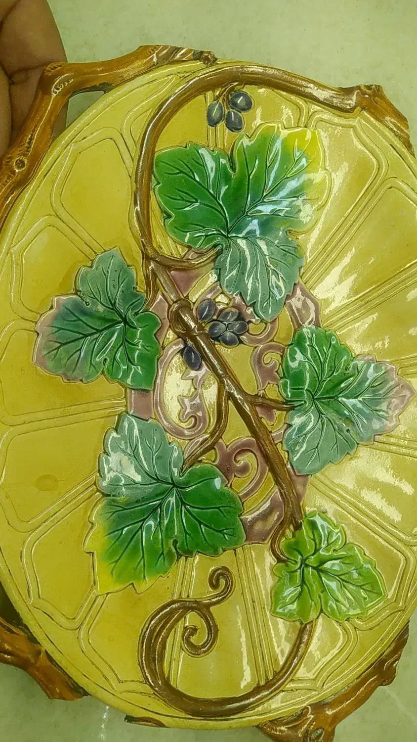 ظرف عتیقه|کلکسیون اشیاء عتیقه|ری, علایین|دیوار