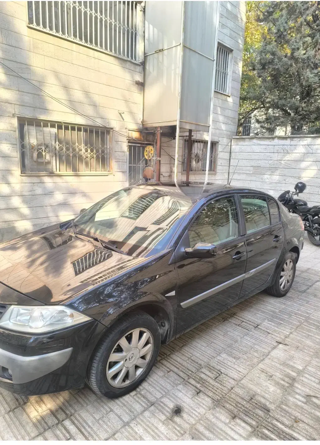 رنو مگان مونتاژ ۲۰۰۰ اتومات مدل ۹۰ باضمانت کارنامه|خودرو سواری و وانت|تهران, آرژانتین|دیوار