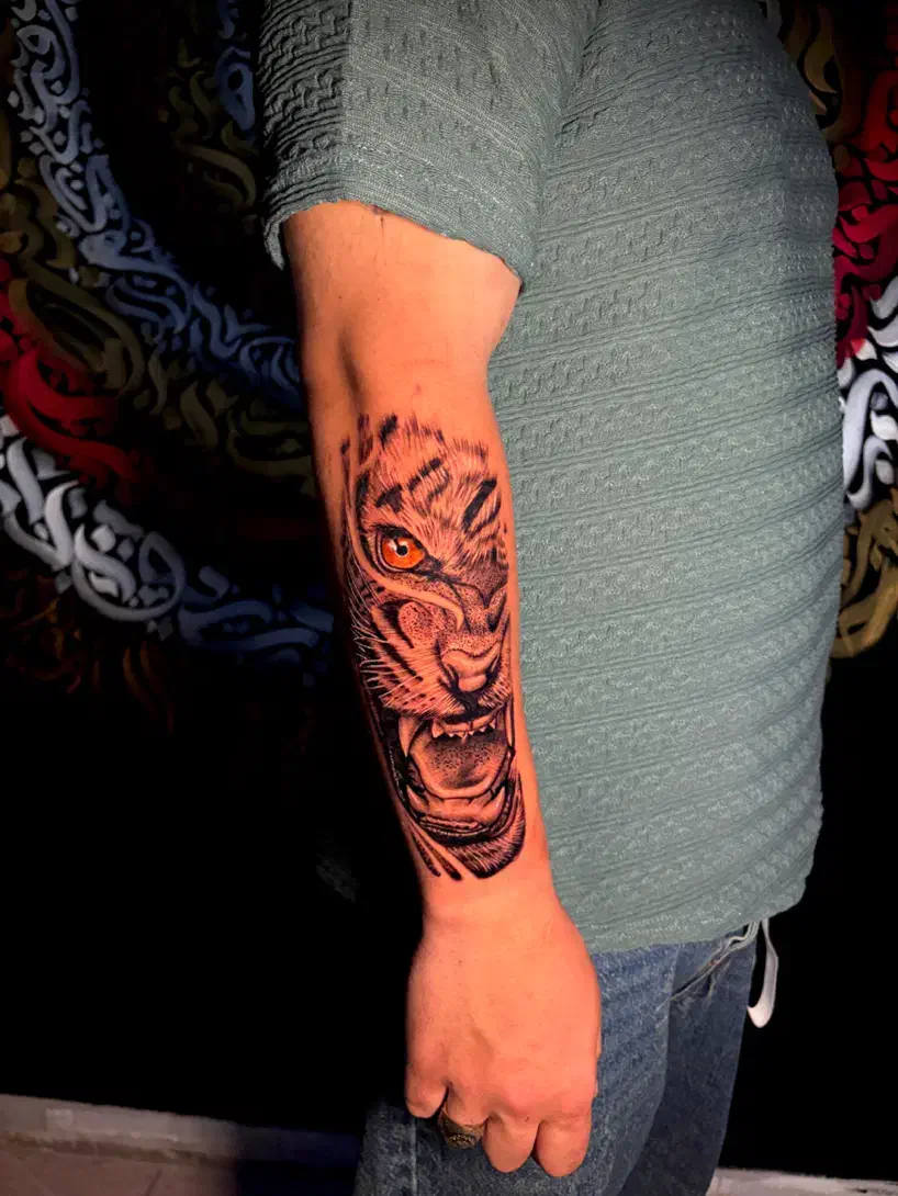 اجرا تتو(اموزش تاتو)|خدمات آرایشگری و زیبایی|کرج, جهان‌شهر|دیوار