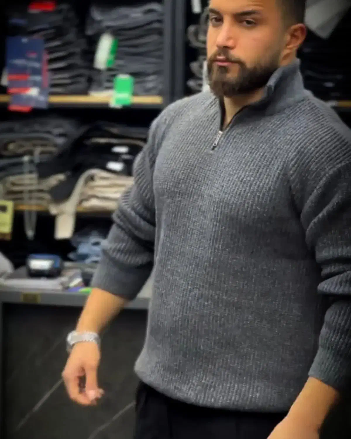 بافت نیم زیپ باکسی ترند NO1 تکی به قیمت عمده|لباس|یاسوج, |دیوار