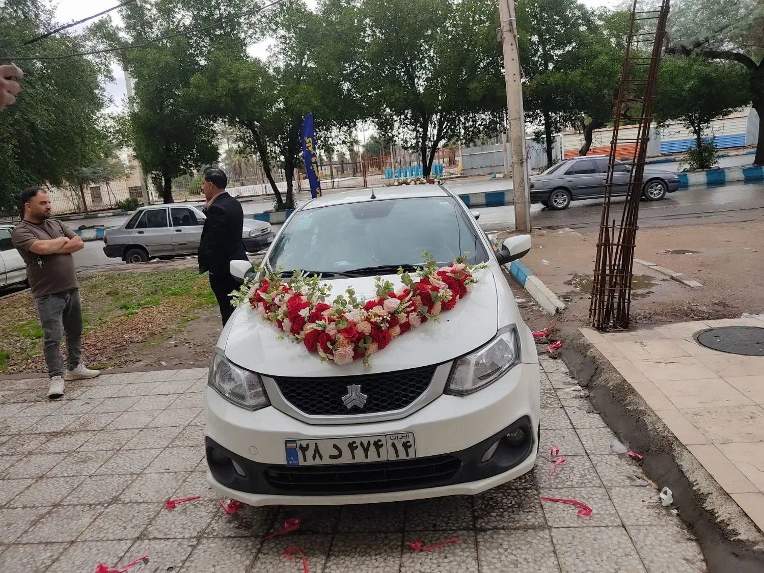 تزیین ماشین عروس و دسته گل|گل مصنوعی|اهواز, لشکرآباد|دیوار