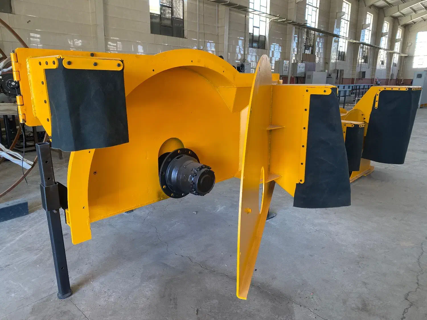 فروش ترنچر پشت تراکتوری|ماشینآلات صنعتی|صفادشت, |دیوار