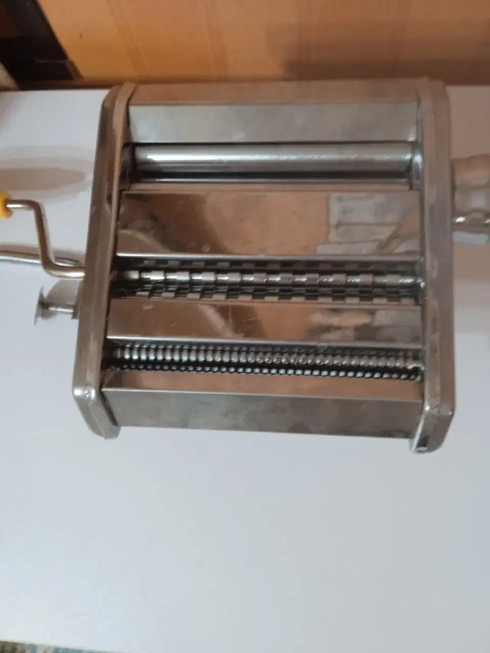 دستگاه رشته بری و پاستا|ظروف پخت‌وپز|گلبهار, شهر جدید گلبهار|دیوار