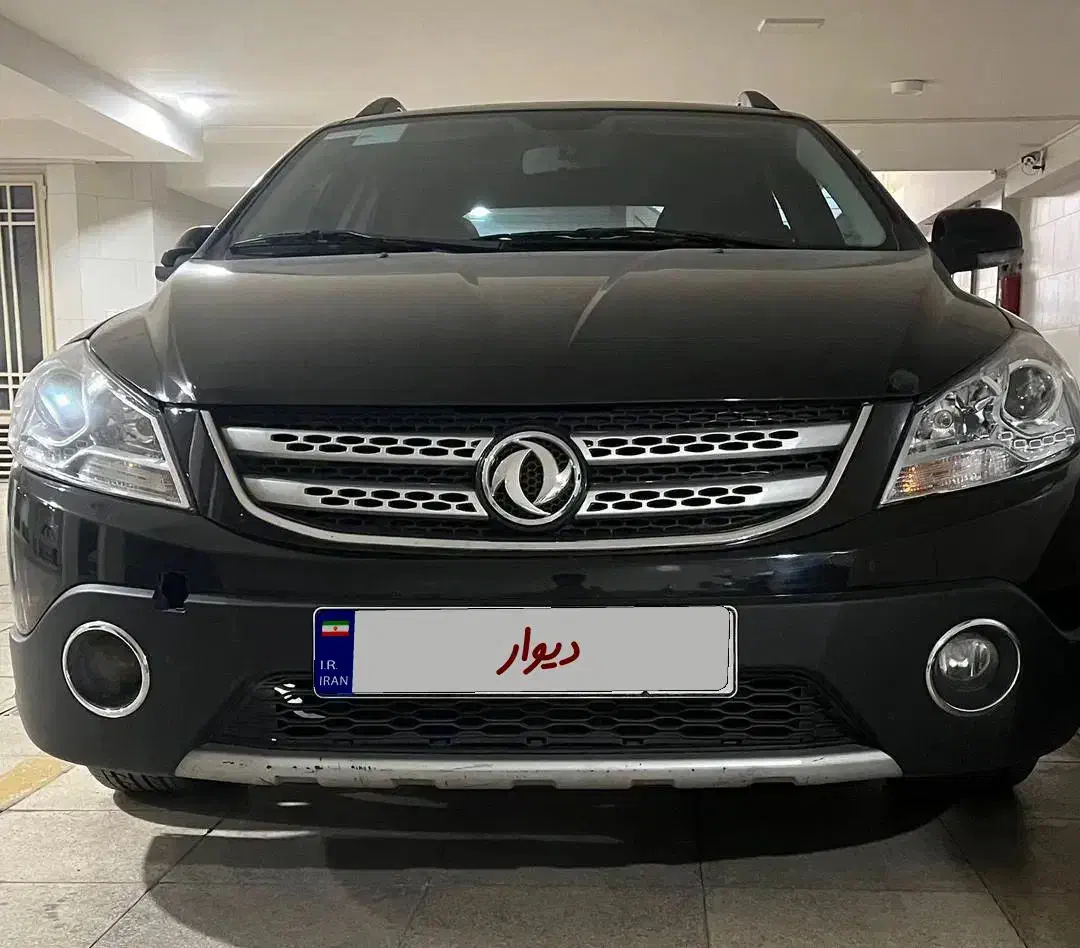 H30 cross 1397|خودرو سواری و وانت|اصفهان, باغ نگاره|دیوار