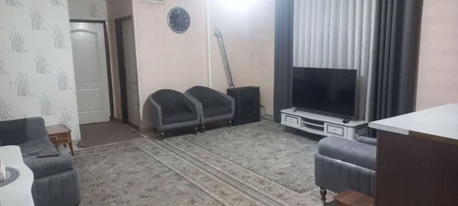 آپارتمان 68 متری طبقه سوم با آسانسور|اجارهٔ آپارتمان|قرچک, میرزائی شمالی|دیوار