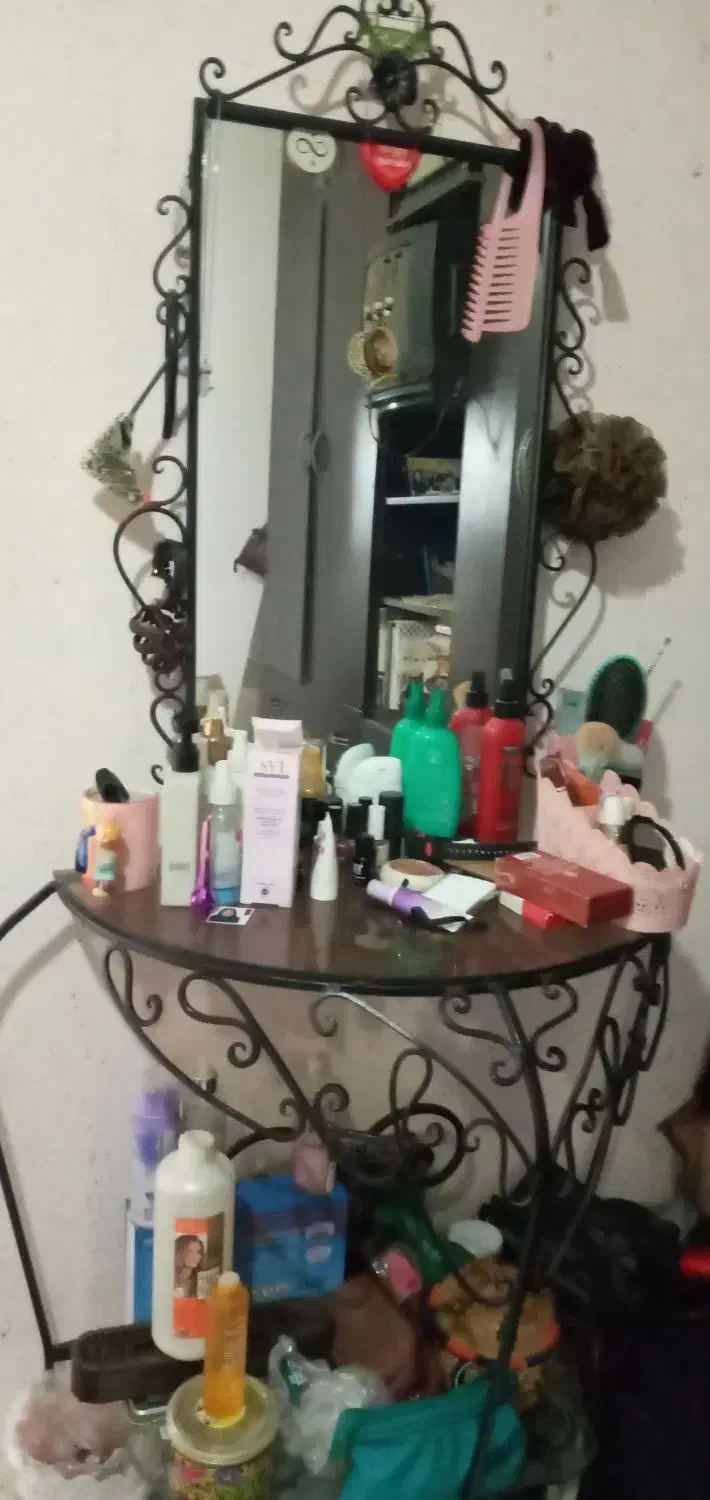 میز کنسول فرفورژه|بوفه، ویترین، کنسول|رشت, حمیدیان|دیوار