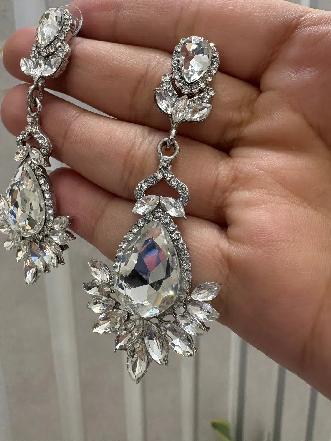 گوشواره کریستال سوارسکی رنگ ثابت|بدلیجات|مشهد, الهیه|دیوار