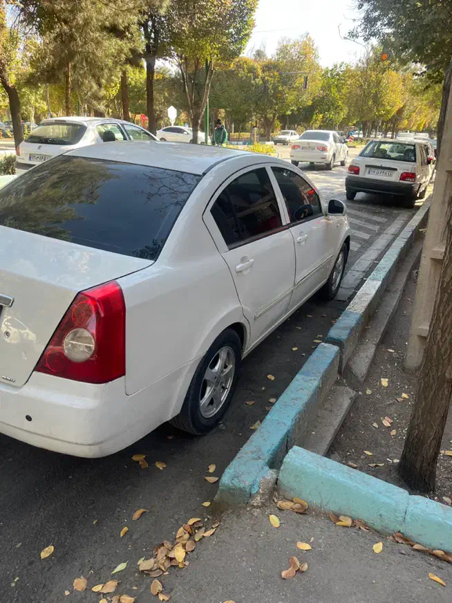 ام وی ام ۵۳۰ ۹۱|خودرو سواری و وانت|اصفهان, ملک‌شهر|دیوار