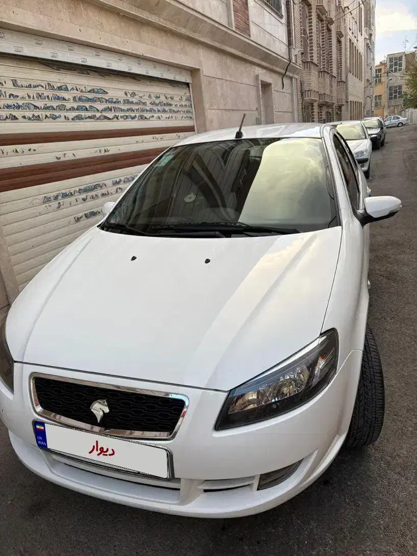 رانا پلاس مدل 1402|خودرو سواری و وانت|اراک, |دیوار