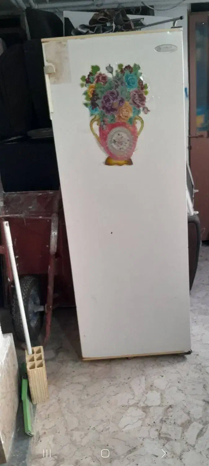 یخچال قدیمی|یخچال و فریزر|رشت, باهنر|دیوار