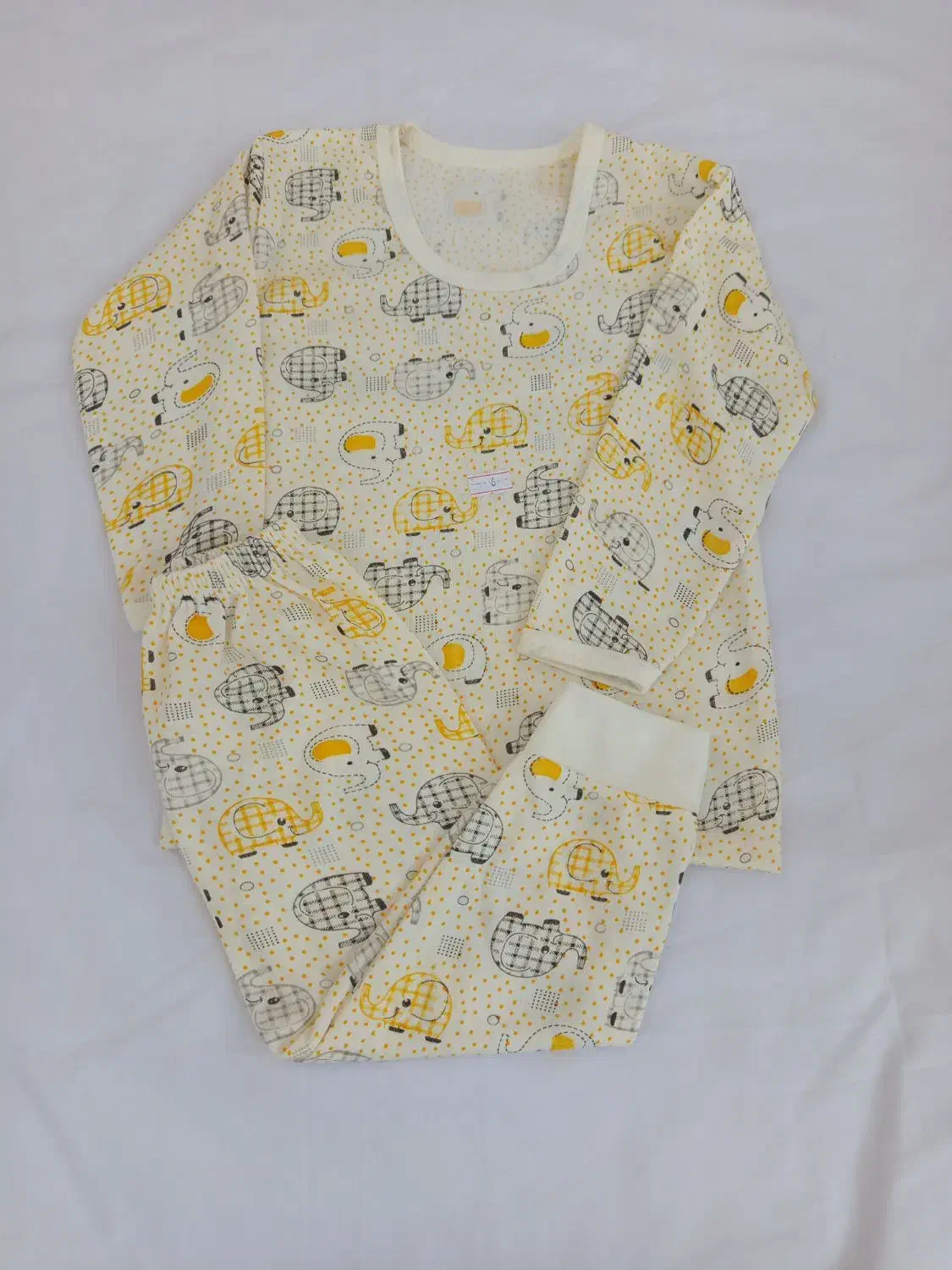 ست نخی|کفش و لباس بچه|قم, شهید صیاد شیرازی|دیوار