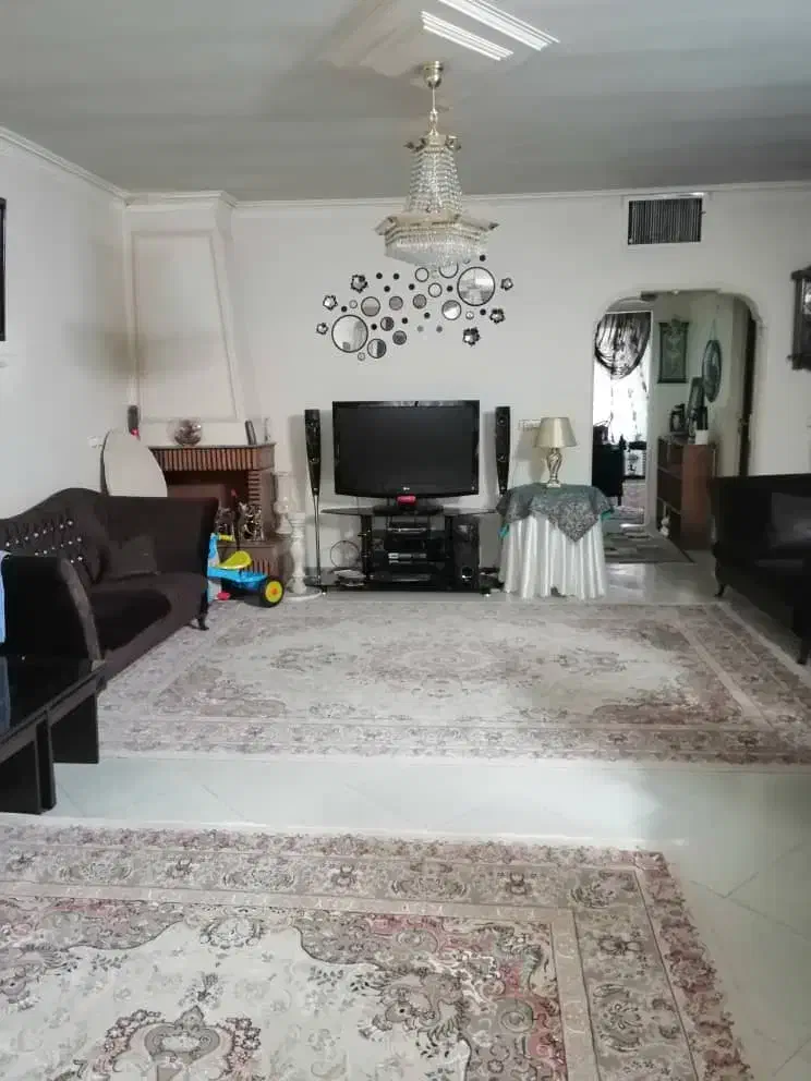 آپارتمان۱۲۵ متری میدان سلماس|فروش آپارتمان|تهران, جهاد|دیوار