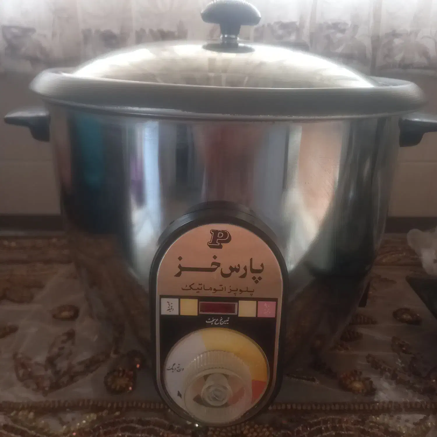 پلوپز ۸نفره و چرخ گوشت|اجاق گاز و لوازم برقی پختوپز|شاهینشهر, شهرک سایت|دیوار