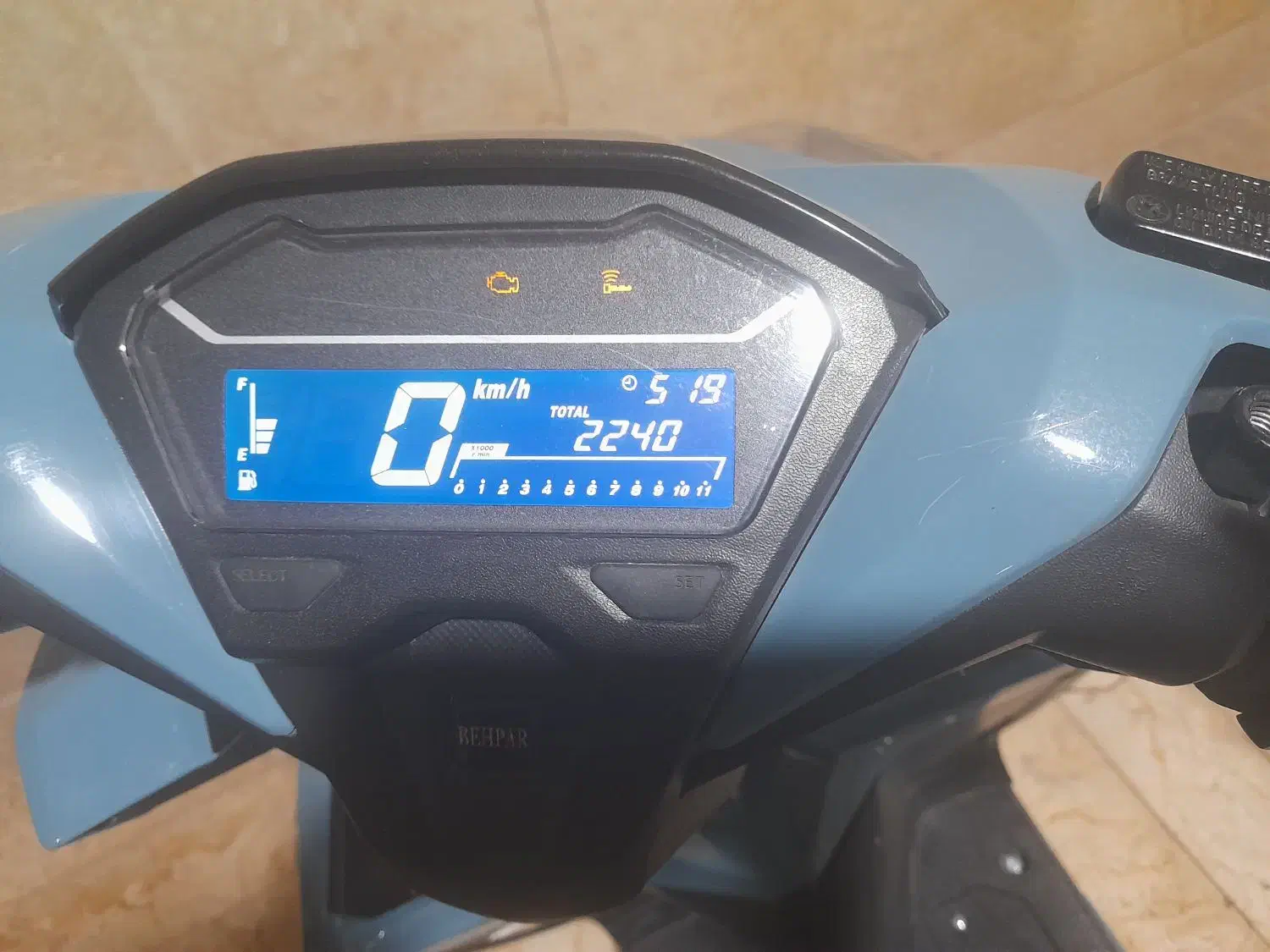 کلیک بهپر|موتورسیکلت|نیشابور, هفده شهریور|دیوار