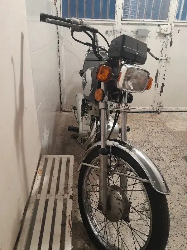 هوندا ۱۲۵ کبیر مدل ۸۹|موتورسیکلت|خوی, |دیوار