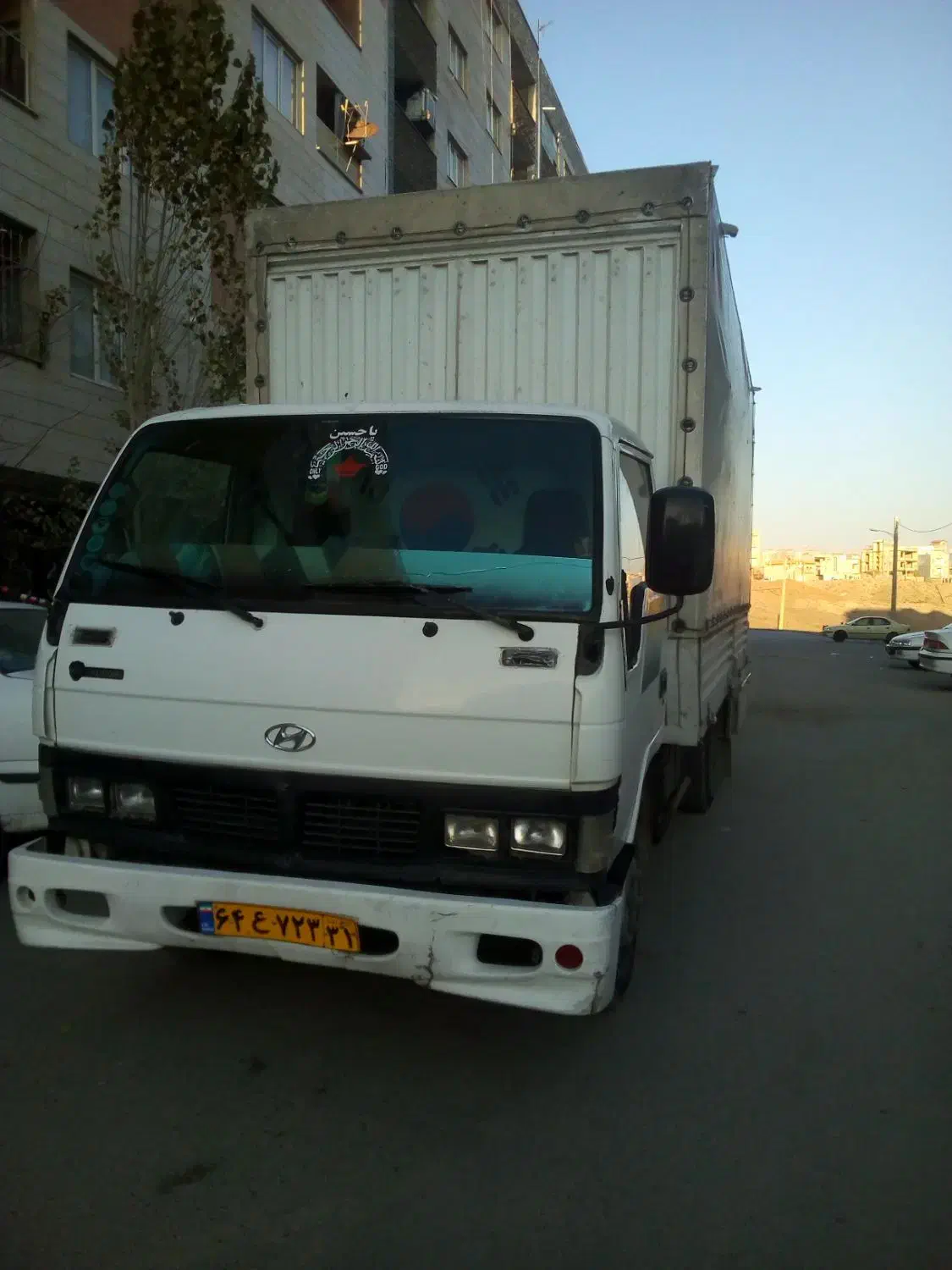 باربری وجابجایی اثاثیه منزل باکارگران حرفه ای|خدمات حمل و نقل|بروجرد, |دیوار