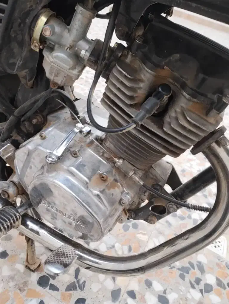 سی جی سری ۲۳ژاپنی|موتورسیکلت|شاهین‌شهر, خانه کارگر|دیوار