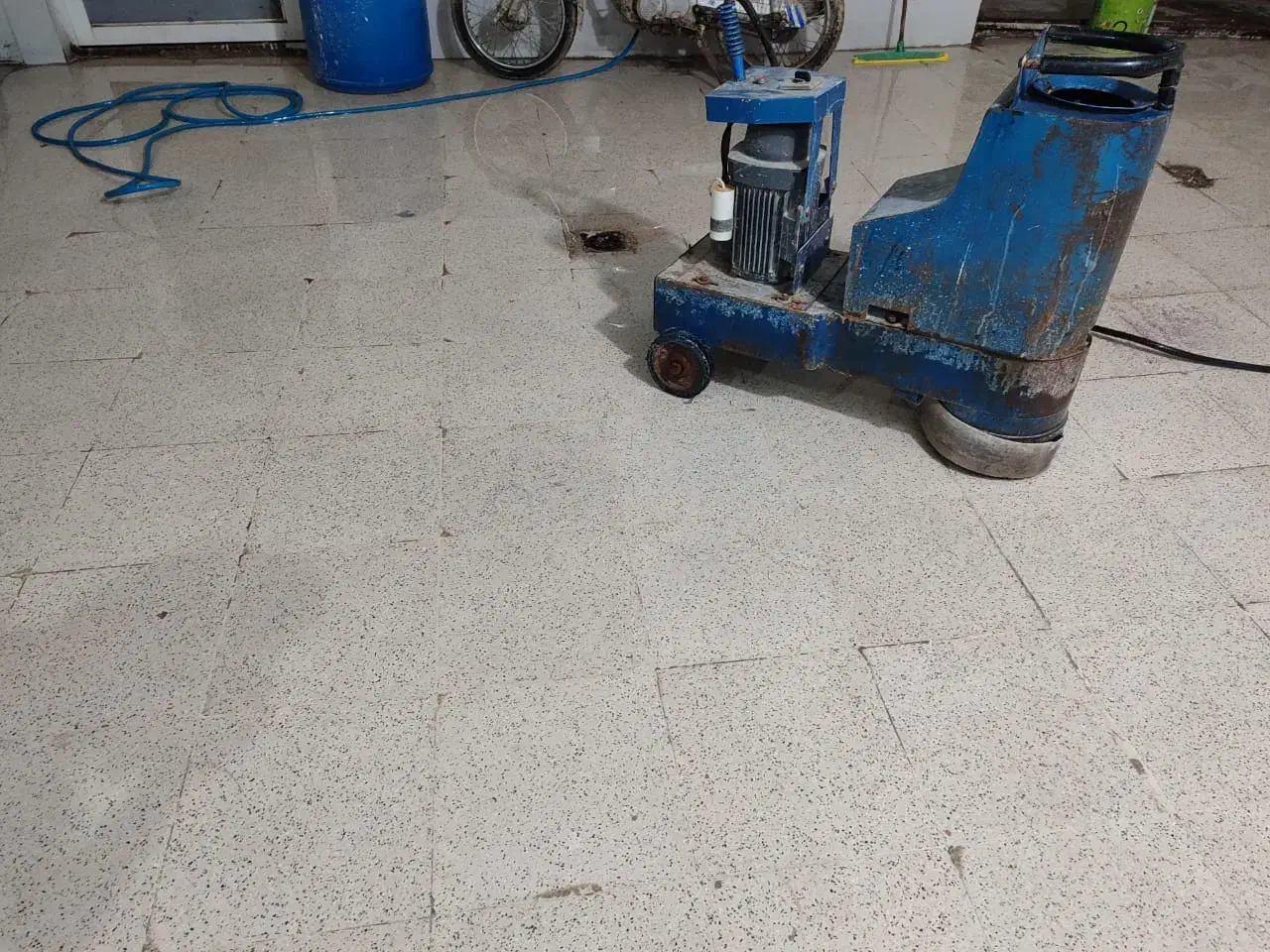 کفسابی کفساب بتن سابی کاشی سابی کف ساب|خدمات نظافت|بندر ماهشهر, |دیوار