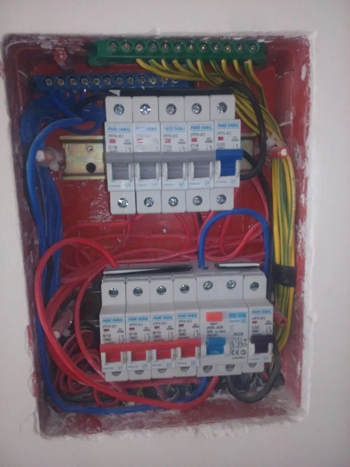 برقکار، برق ساختمان،لاین نوری ،هالوژن نورپردازی|خدمات پیشه و مهارت|شیراز, نصر|دیوار