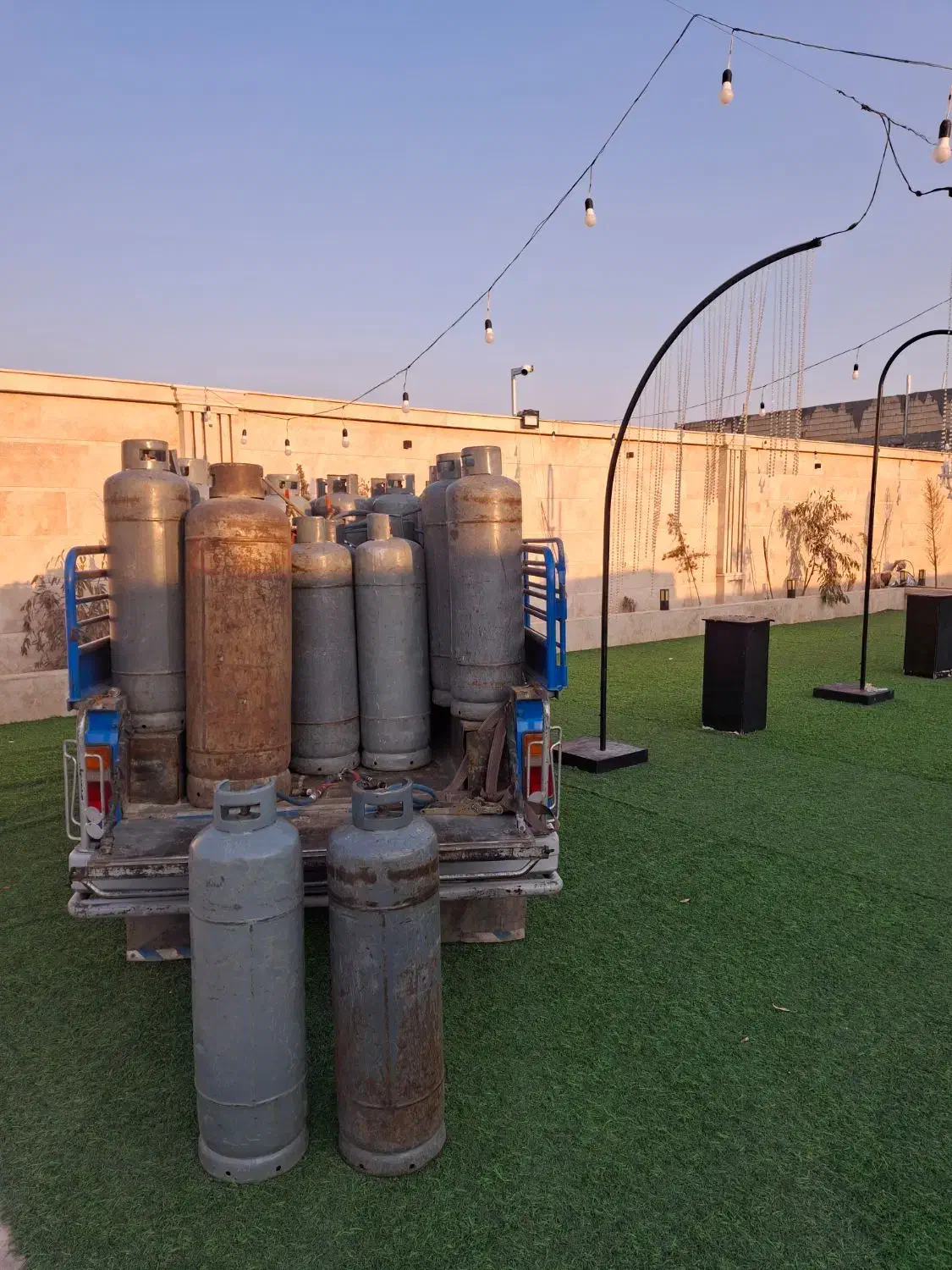 شارژ کپسول گاز ال پی جی در محل|مصالح و تجهیزات ساختمان|برخوار, |دیوار