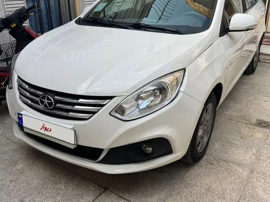 جک j4|خودرو سواری و وانت|خمینیشهر, |دیوار