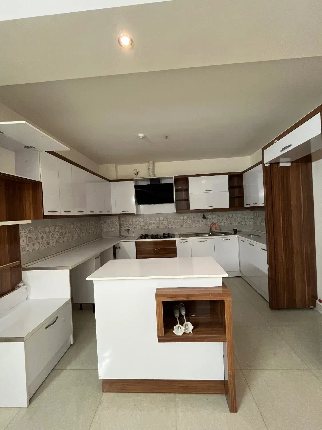 برند دو واحدی/دو خواب نور رو به افتاب/تخلیه|فروش آپارتمان|مشهد, الهیه|دیوار