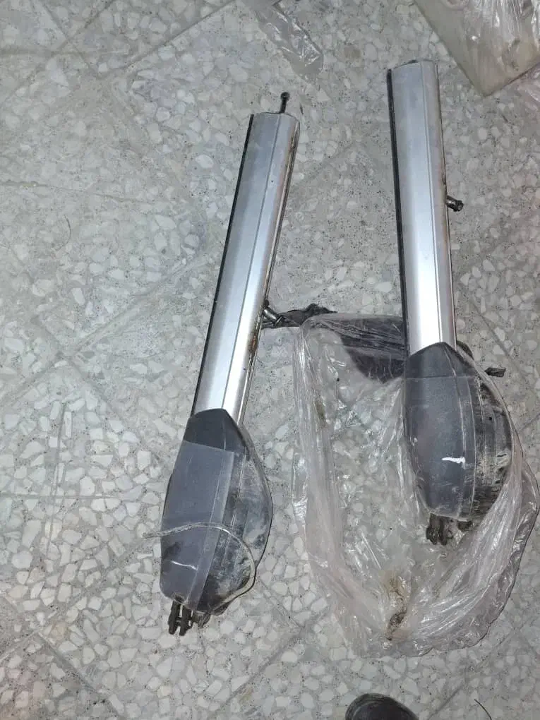 جک درب ایتالیایی|مصالح و تجهیزات ساختمان|قم, قلعه کامکار|دیوار