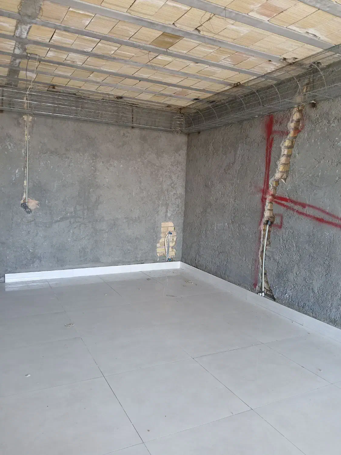 فروش خانه ویلایی نوساز ۳ خواب / شهرک گلها ۲|فروش خانه و ویلا|بافت, |دیوار