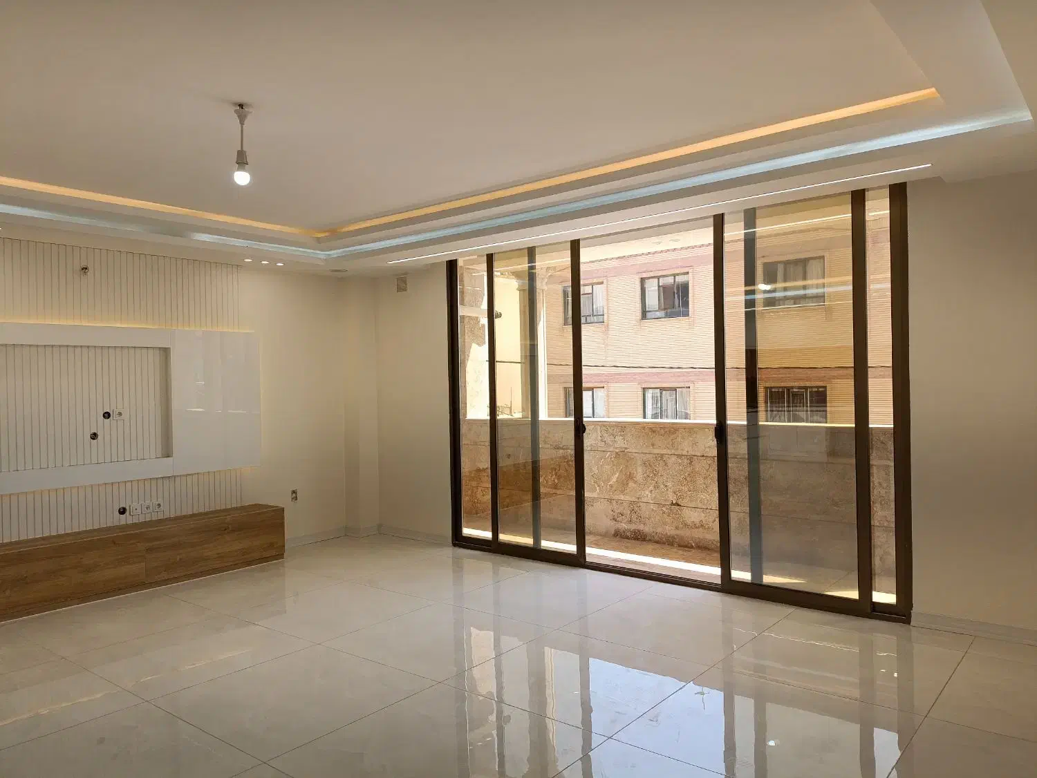 فروش آپارتمان دیاموند ۱۰۵ متری|فروش آپارتمان|شاهین‌شهر, طالقانی|دیوار