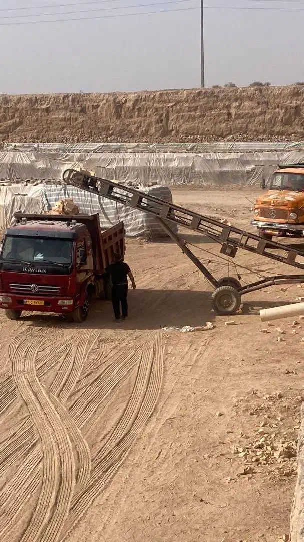 آجر فشاری|عمدهفروشی|تهران, نیروی هوایی (پیروزی)|دیوار