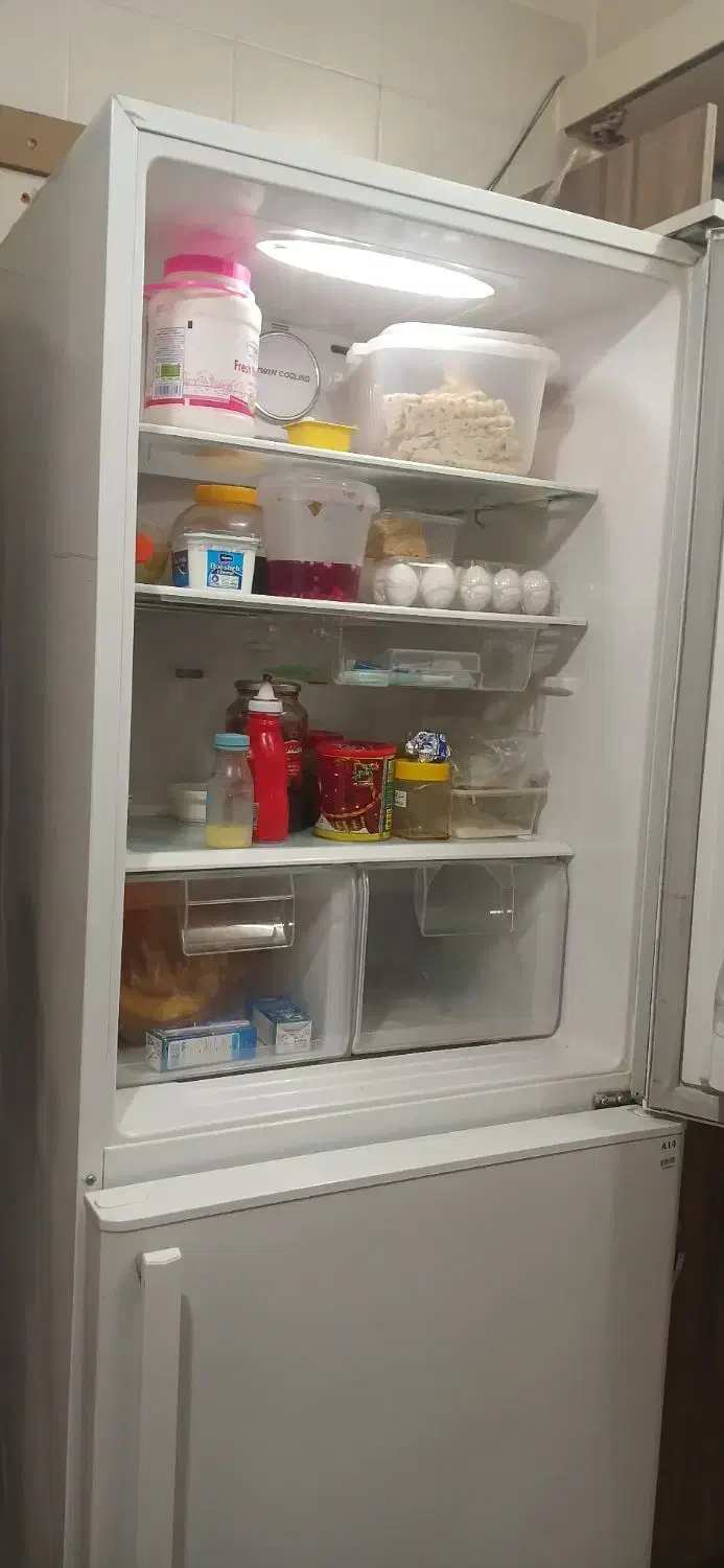 یخچال فریزر|یخچال و فریزر|تهران, خاک سفید|دیوار