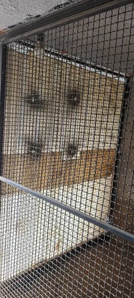 قفسه اهن،سالم و زد زنگ و رنگ شده|حراج|چمستان, |دیوار