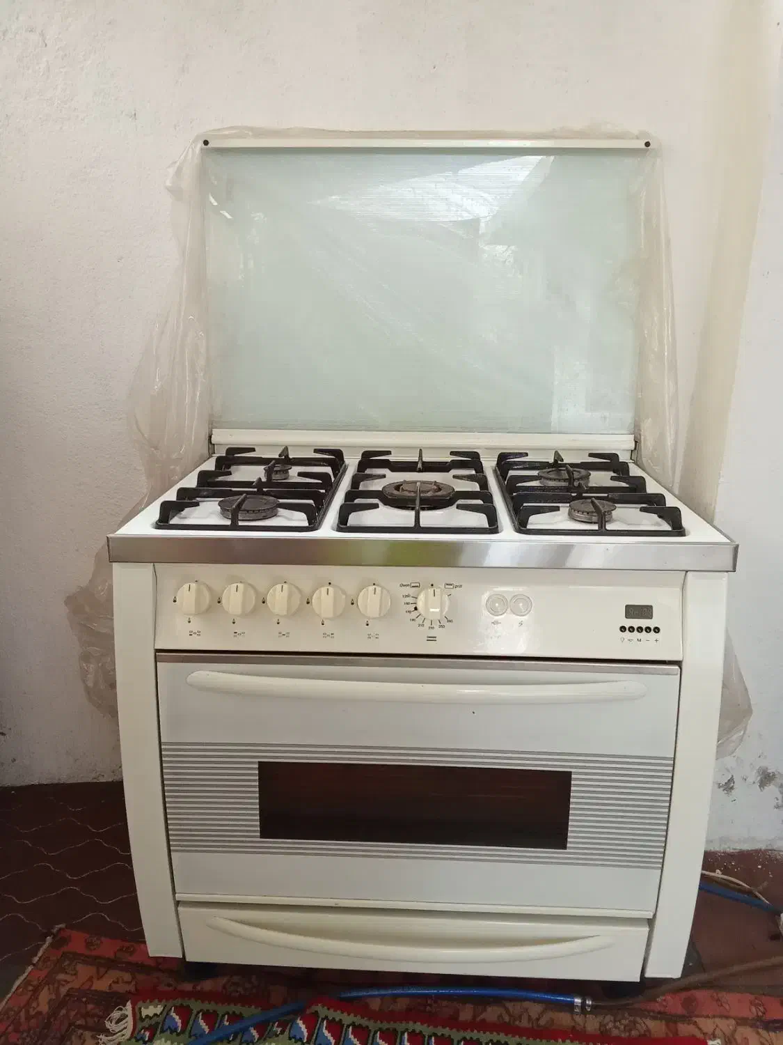 اجاق پنج شعله فردا|اجاق گاز و لوازم برقی پخت‌وپز|تالش, هشتپر|دیوار