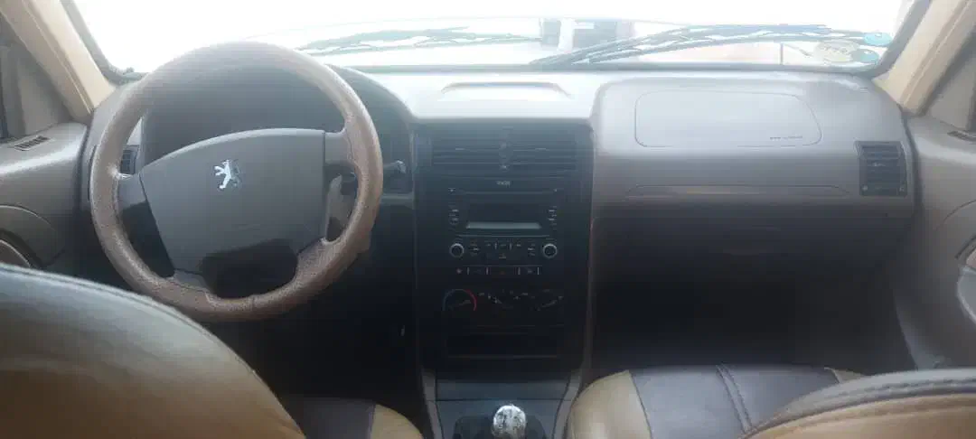 پژو ۴۰۵ خانگی|خودرو سواری و وانت|کرمان, |دیوار