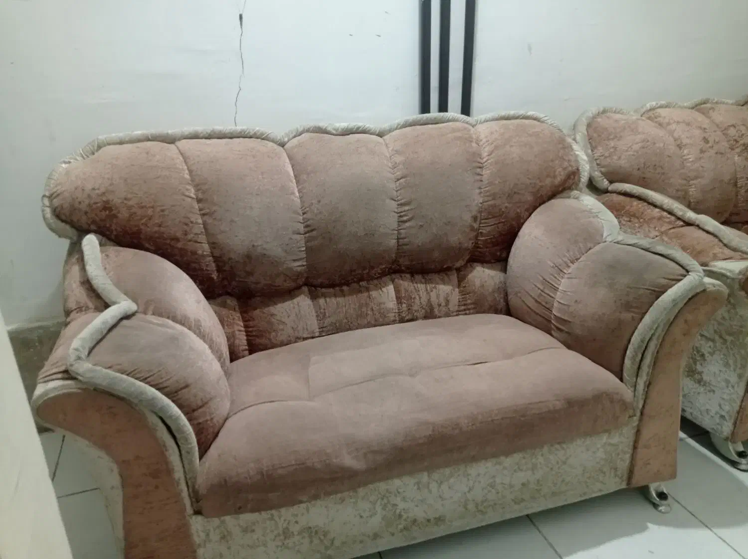 فروش گلیم فرش و ست مبل 7نفره|مبلمان خانگی و میز عسلی|اسدآباد, |دیوار