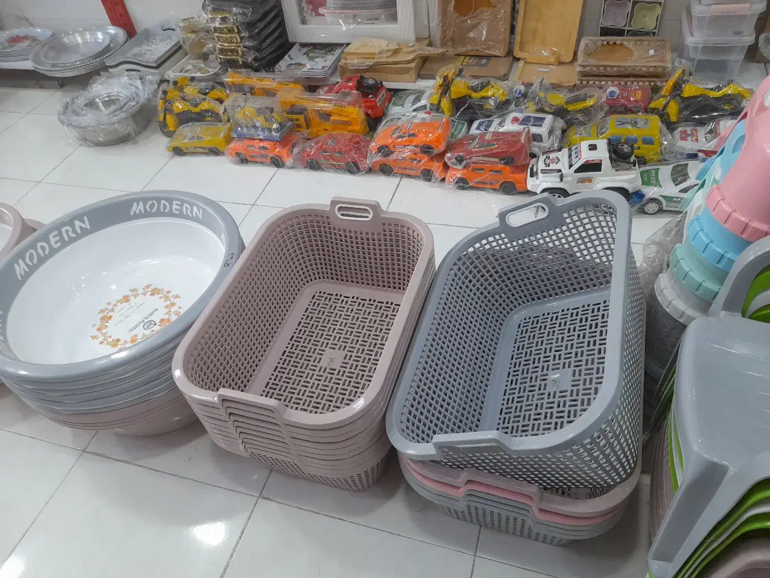 پلاسکو برون|ظروف نگهدارنده، پلاستیکی، یکبارمصرف|مسجد سلیمان, |دیوار