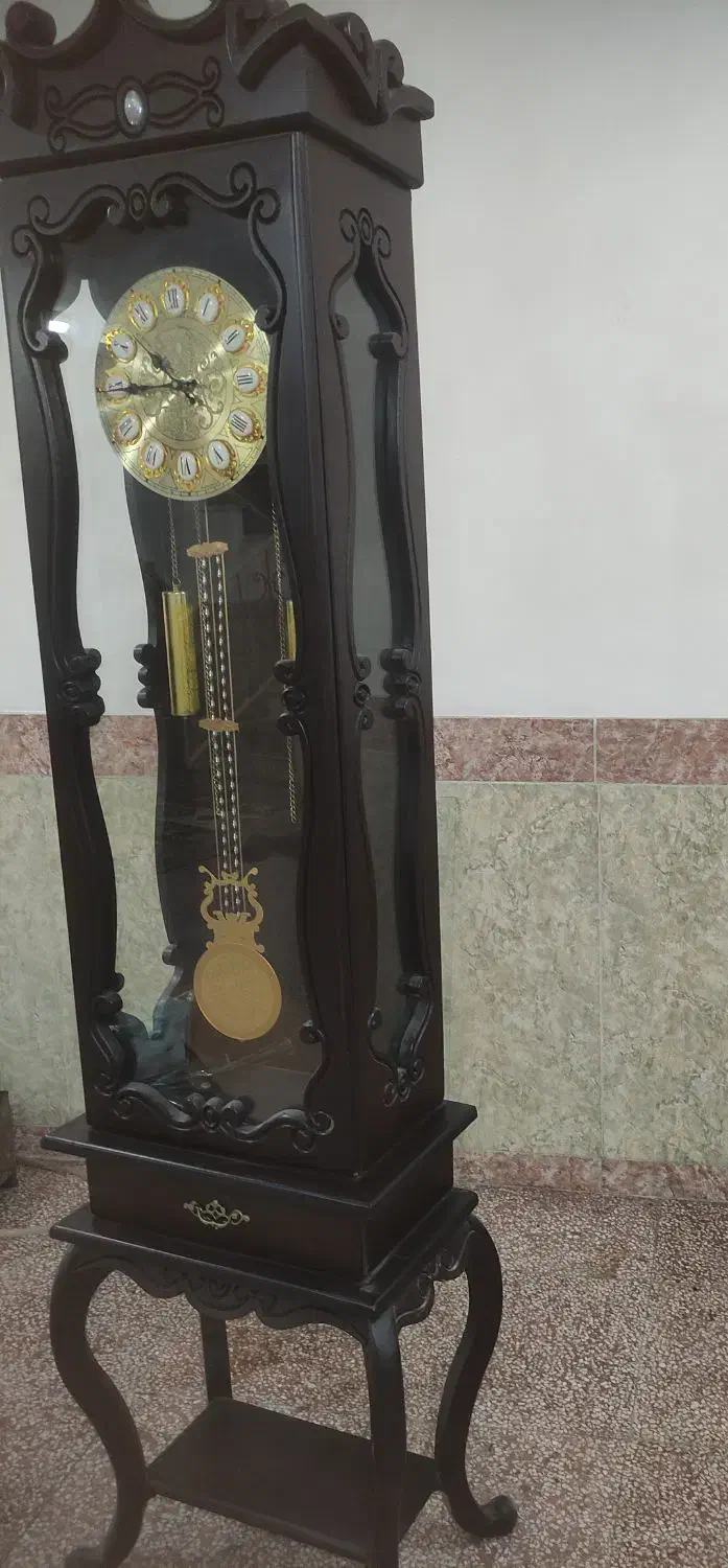 ساعت ایستاده چوبی در حد نو|ساعت دیواری و تزئینی|اردبیل, |دیوار