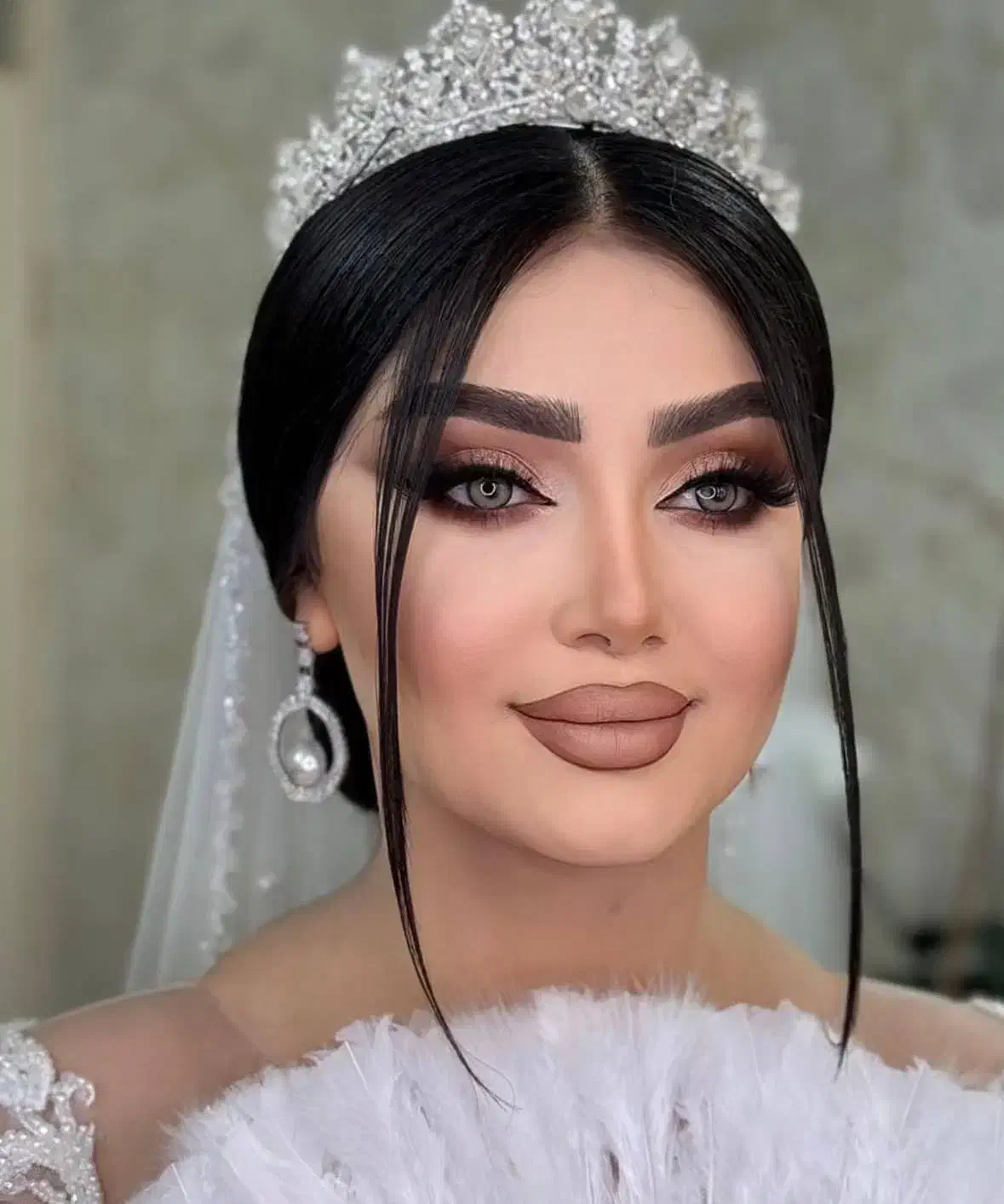 آموزش میکاپ رایگان|خدمات آرایشگری و زیبایی|قم, ولیعصر|دیوار