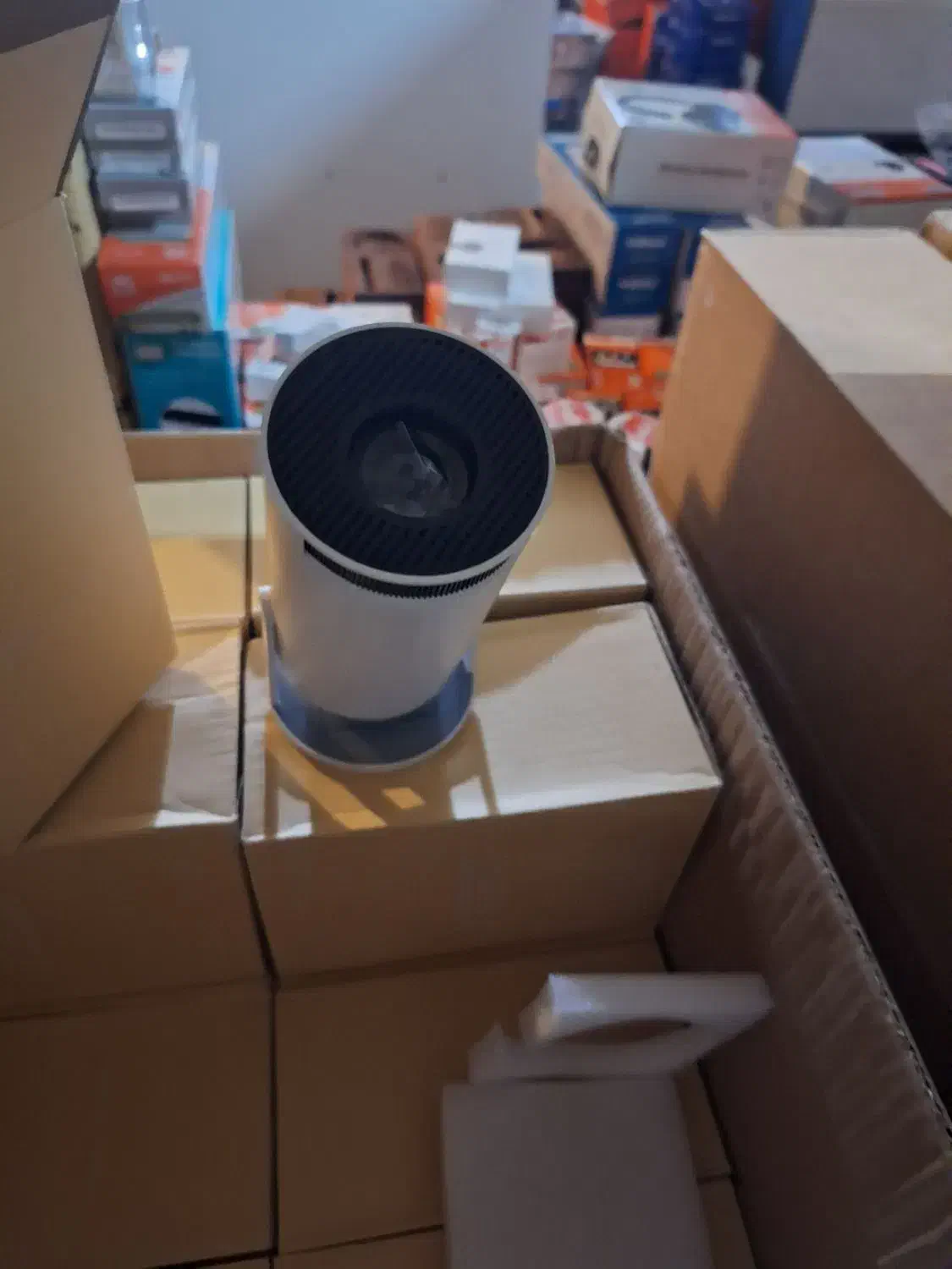 ویدئو پروژکتور  نیمه حرفه ای|تلویزیون و پروژکتور|تهران, جمال‌زاده|دیوار