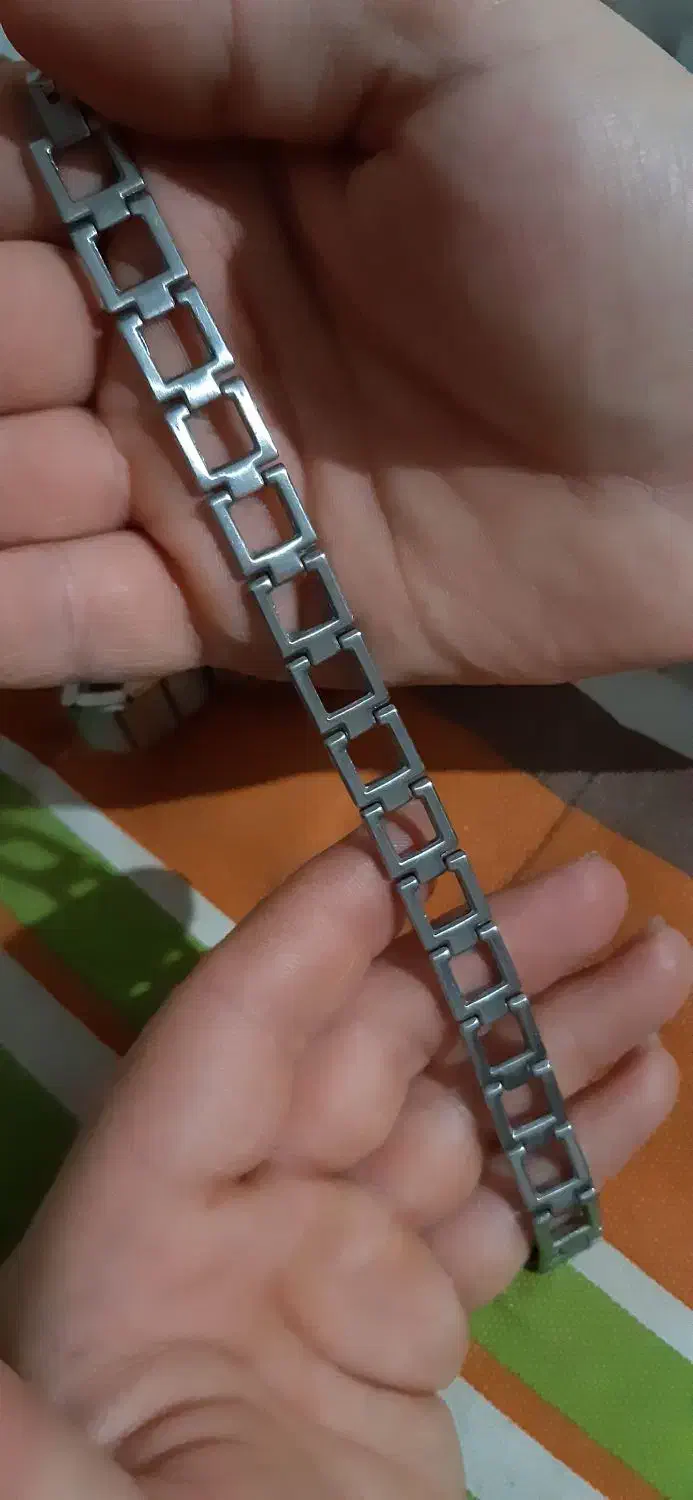 دستبند|بدلیجات|دماوند, دماوند|دیوار