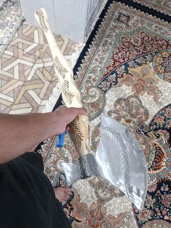 نقره|جواهرات|مشهد, نوفل لوشاتو|دیوار