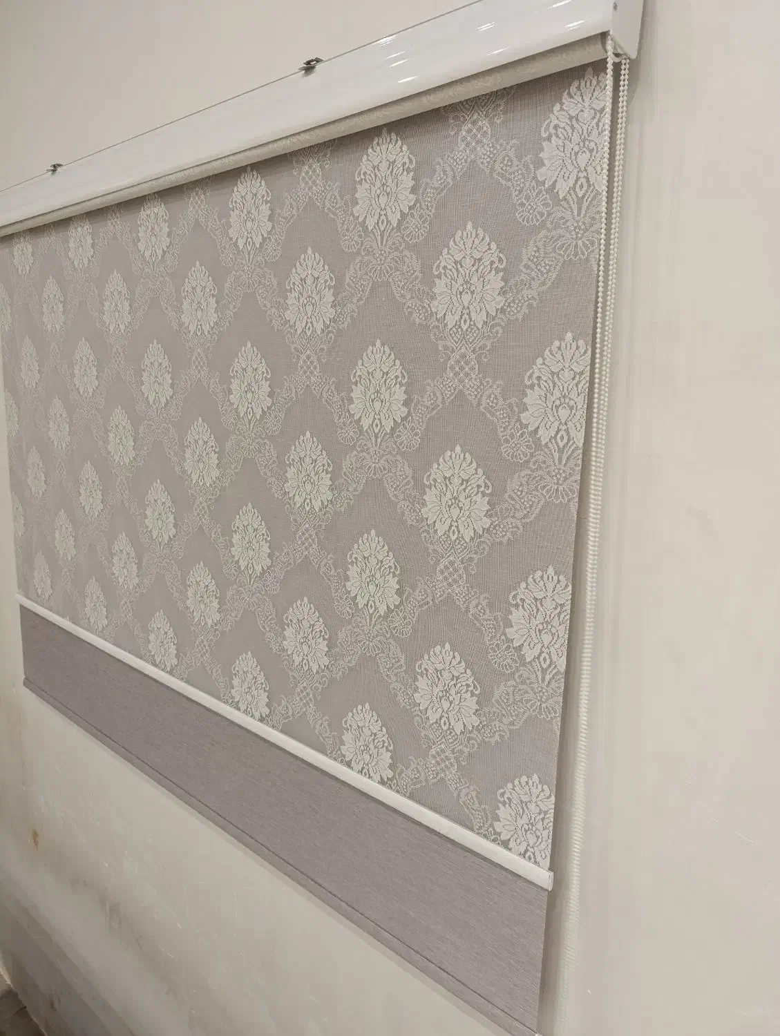 پرده زبرا دومکانیزم|پرده، رانر، رومیزی|مشهد, عامل|دیوار