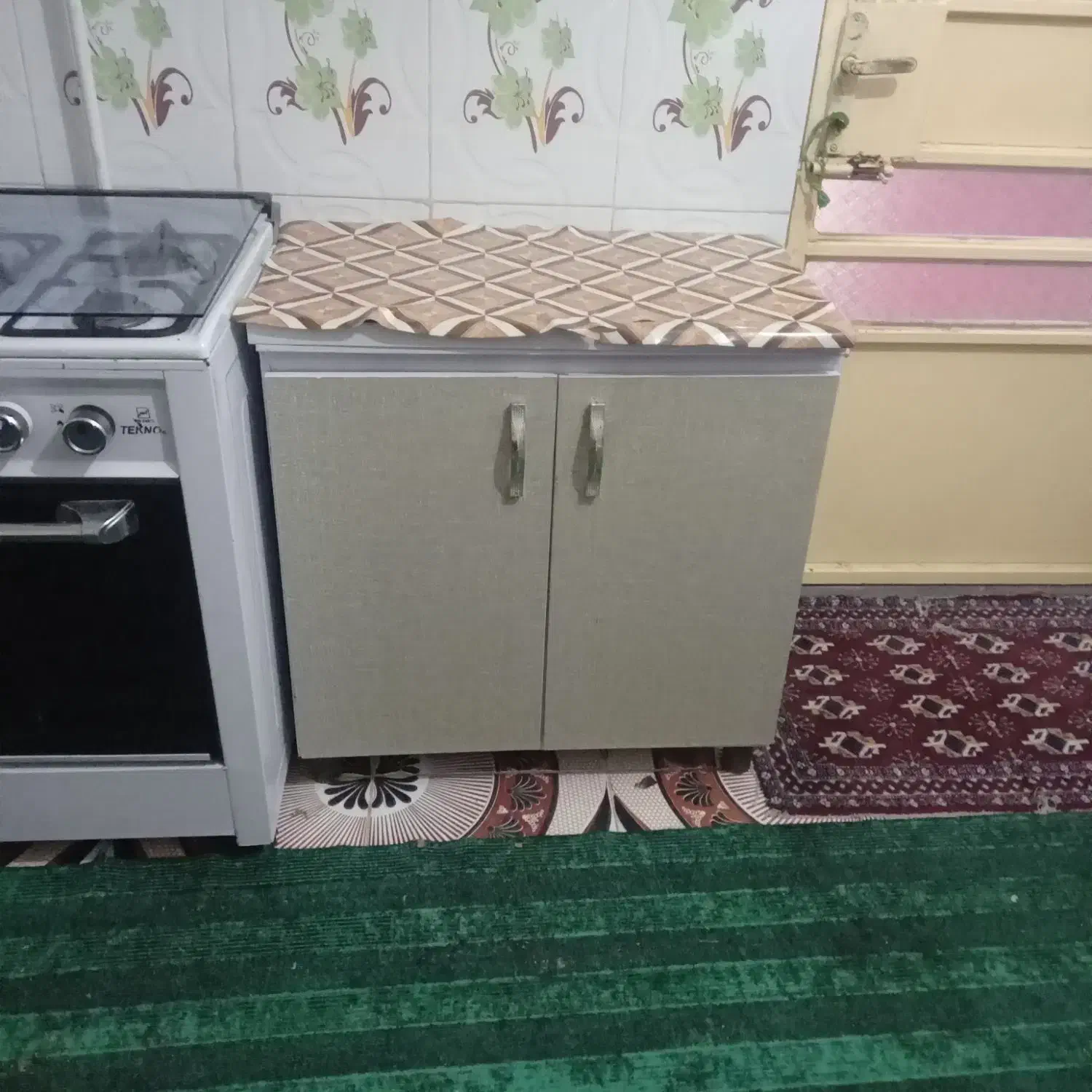 گاز با یک سرویس کابینت|اجاق گاز و لوازم برقی پختوپز|شادگان, |دیوار