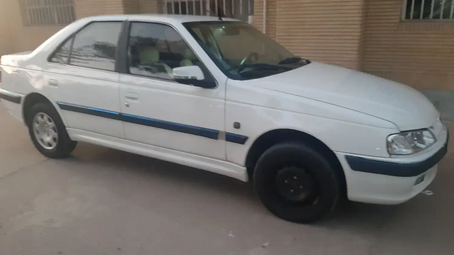 پارس۸۷ بی رنگ|خودرو سواری و وانت|زاهدان, |دیوار